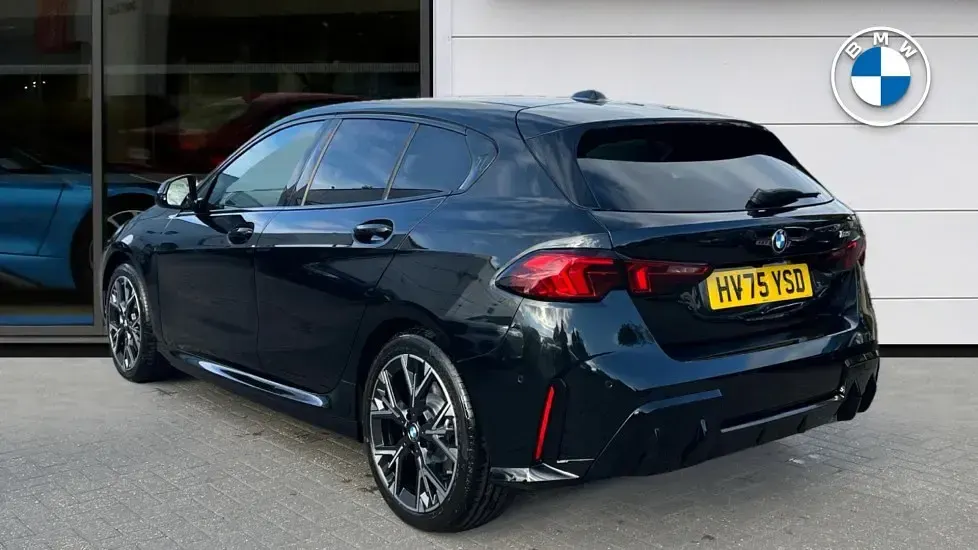 Used BMW 123 M Sport 215 HP (158 kW) 2025 Black Hatchback