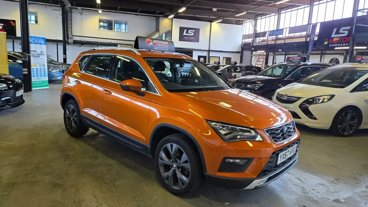 Used Seat Ateca Ecomotive 115 HP (84 kW) 2017 Orange SUV