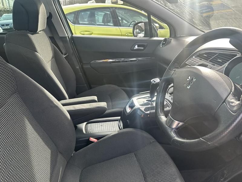 Usado Peugeot 5008 Allure 2012 Prateado Monovolume