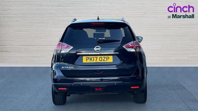 Used Nissan X-Trail N-Vision 163 HP (119 kW) 2017 Black SUV