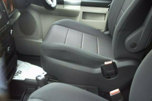 Used Chrysler Grand Voyager 161 HP (118 kW) 2009 MPV