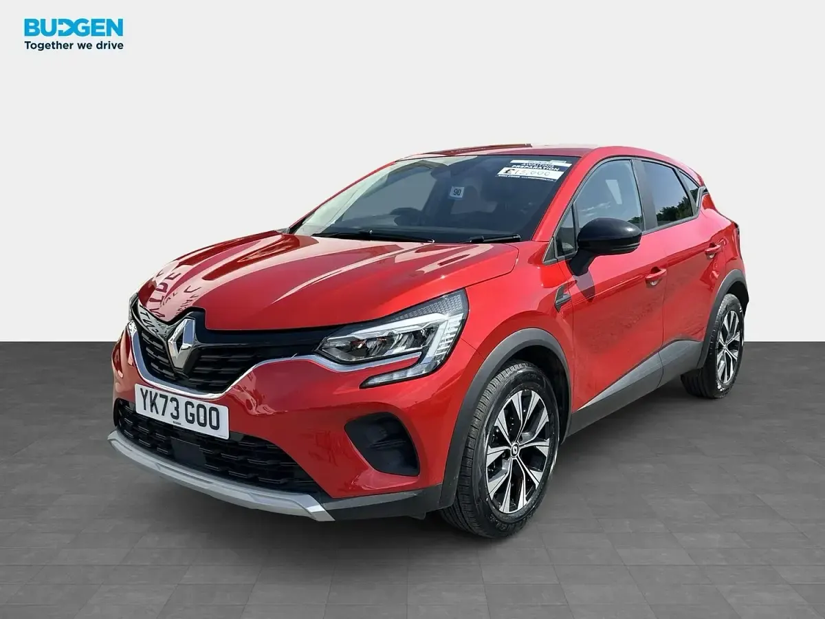 Used Renault Captur Evolution 143 HP (105 kW) 2023 Red SUV