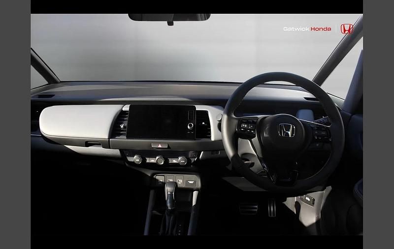 Used Honda Jazz Advance 122 HP (89 kW) 2025 Grey Hatchback