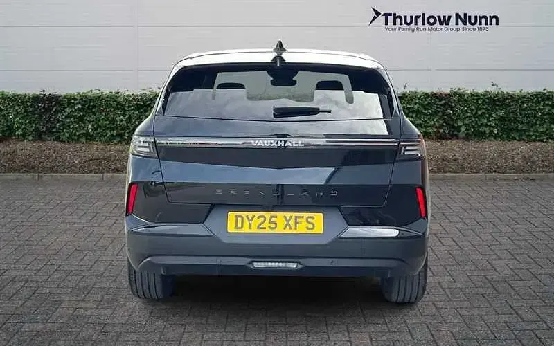 Used Vauxhall Grandland X Ultimate 136 HP (100 kW) 2024 Black SUV