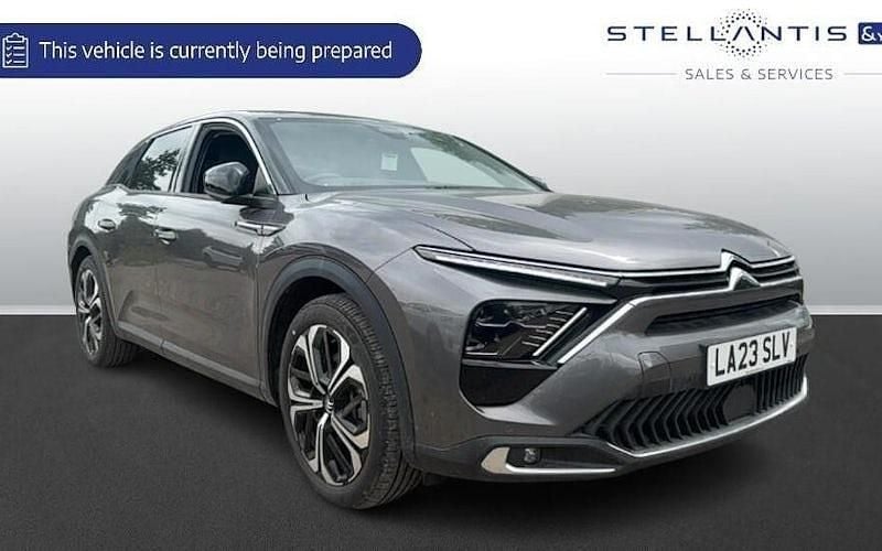 Used 2022 Citroën C5 X Shine Estate | £21,572 (Fair price) - Image 1/1