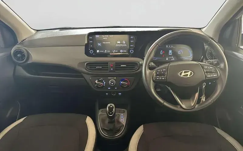 Begagnad Hyundai i10 Advanced 67 HK (49 kW) 2025 Halvkombi