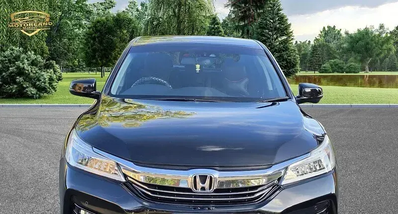 Used Honda Accord Hybrid 2017 Black Sedan