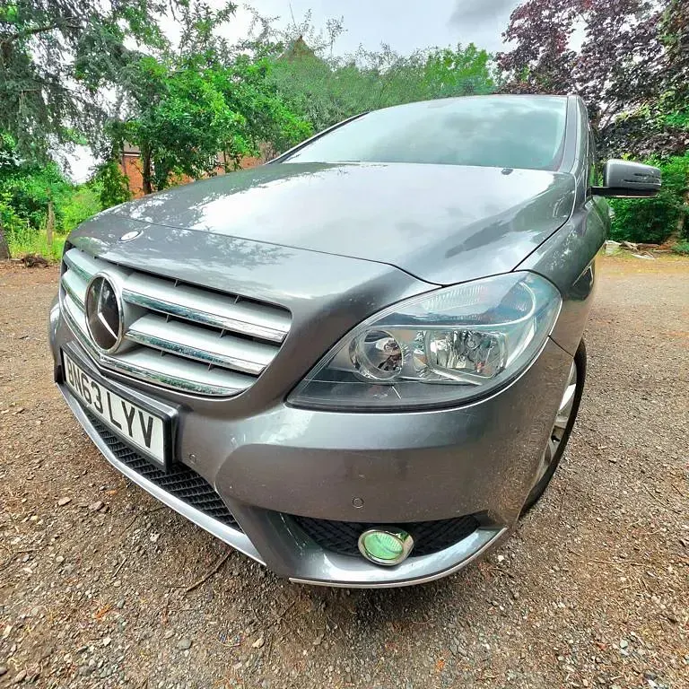 Used Mercedes B180 SE 2013 Grey Hatchback