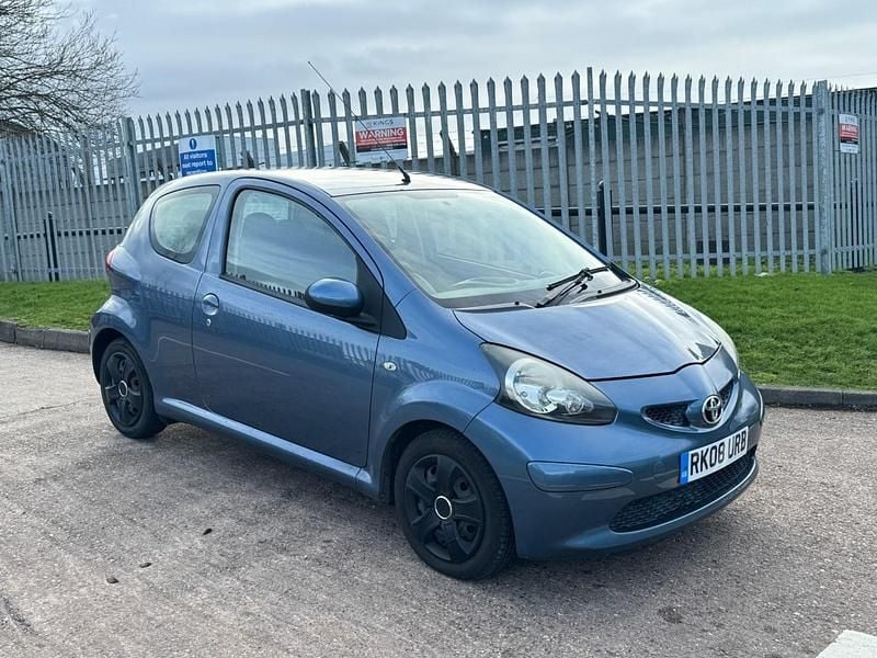 Blue Used 2008 Toyota Aygo Hatchback | £995 (Good price) - Image 1/4