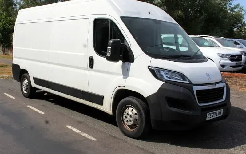 Used Peugeot Boxer S 140 HP (102 kW) 2020 Van