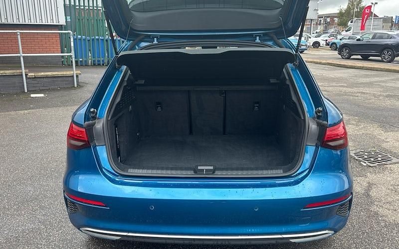 Used Audi A3 Sportback e-tron Sport 204 HP (150 kW) 2025 Hatchback