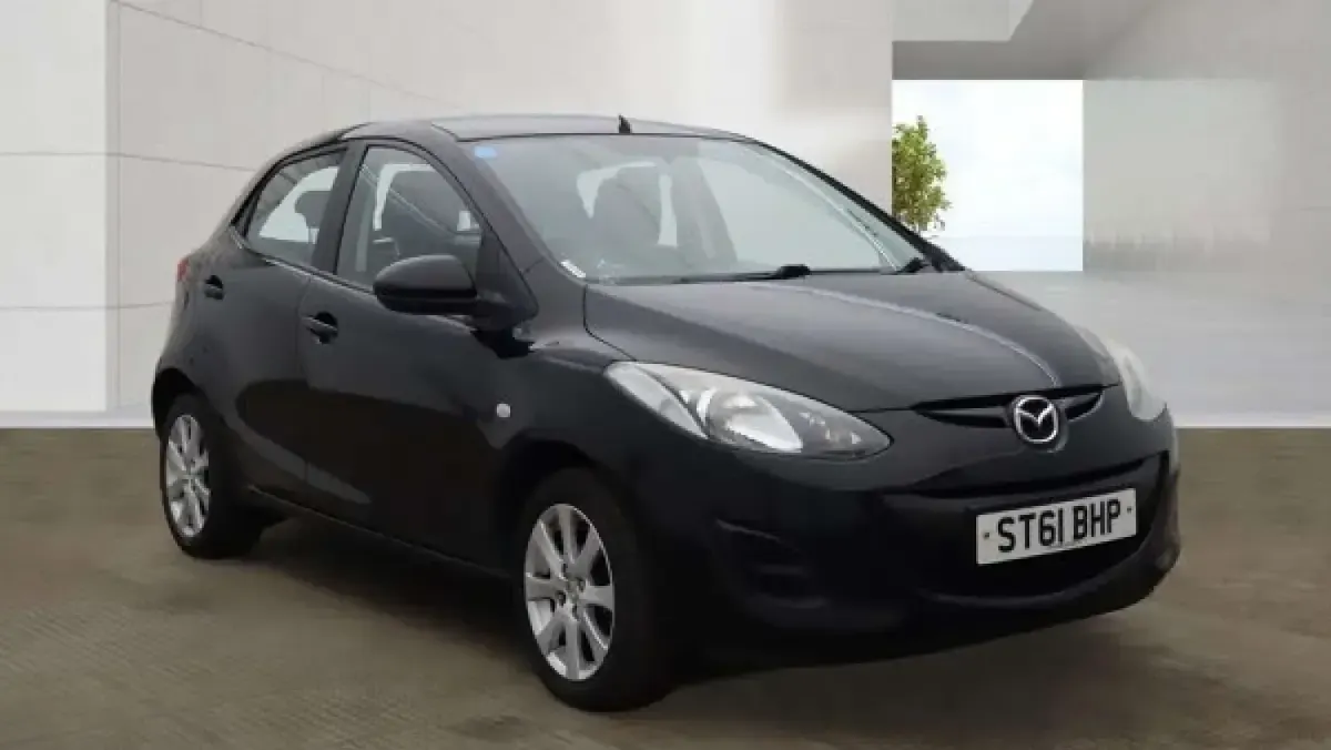 Used Mazda 2 102 HP (75 kW) 2011 Black Hatchback