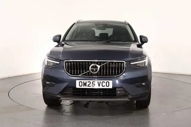 Used Volvo XC40 Ultra 194 HP (142 kW) 2025 Blue SUV