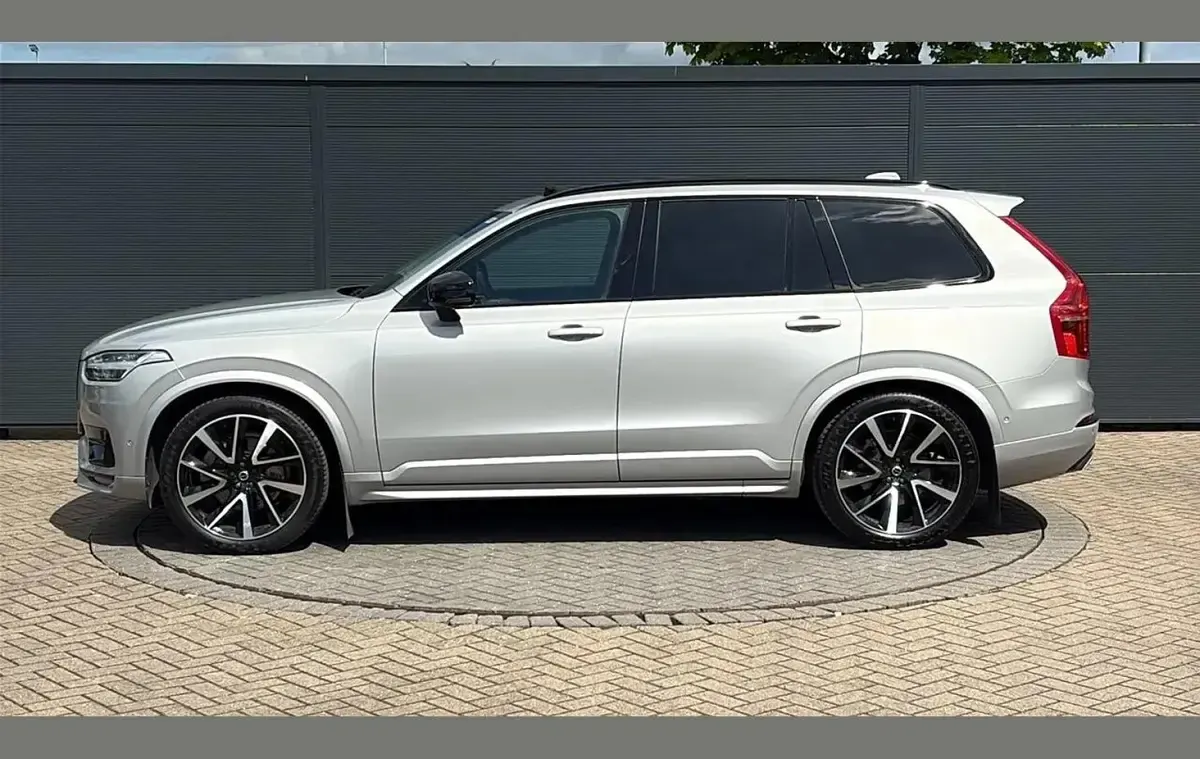 Used Volvo XC90 Ultimate 295 HP (216 kW) 2024 Silver SUV