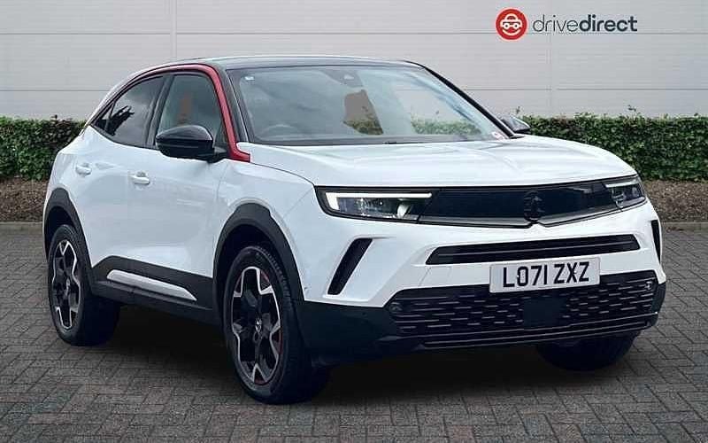 Brilliant paint white jade Used 2022 Vauxhall Mokka SRi SUV | £16,798 (Fair price) - Image 1/4