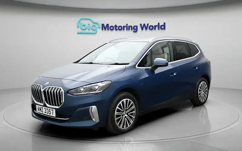 Usado BMW 225 Luxury Line 245 HP (180 kW) 2026 Carrinha