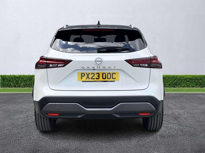 Used Nissan Qashqai Tekna+ 158 HP (116 kW) 2023 White SUV