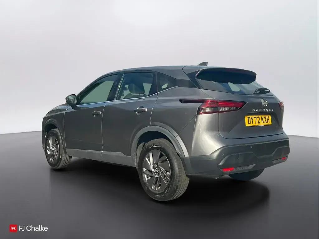 Used Nissan Qashqai Acenta Premium 2022 Grey SUV