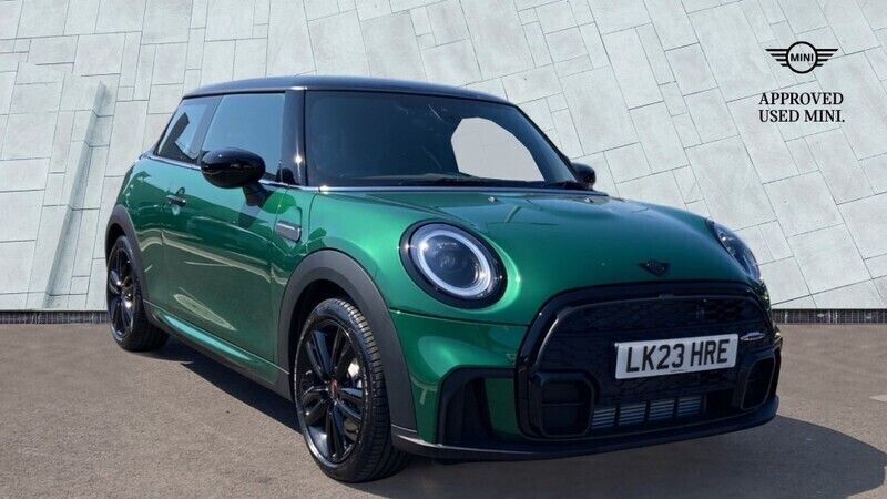 Green Used 2023 Mini Cooper Hatch Hatchback | £21,292 (Fair price) - Image 1/4