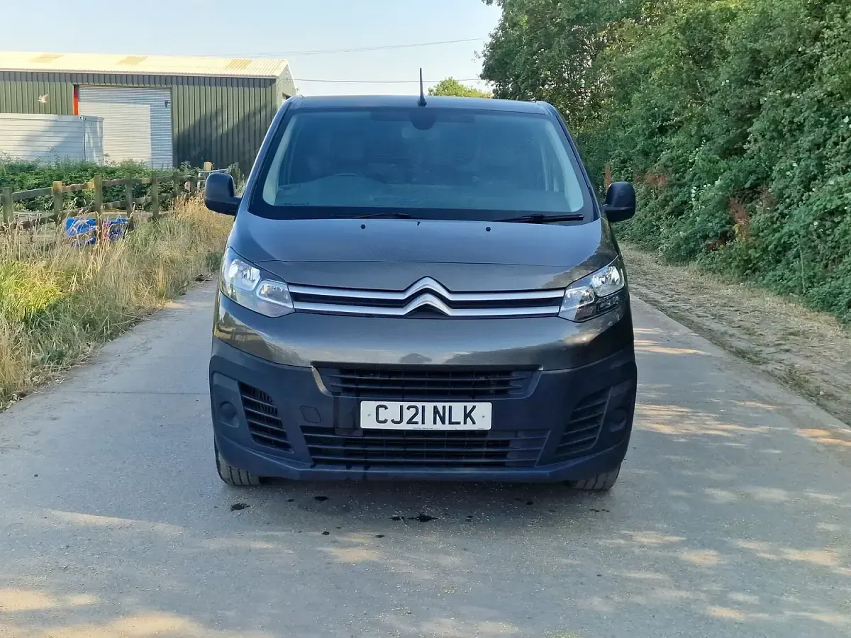 Used Citroën Dispatch 100 HP (73 kW) 2021 Grey MPV