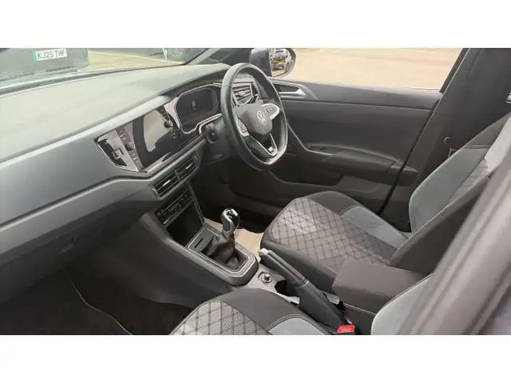 Used VW Taigo R-line 110 HP (80 kW) 2022 SUV