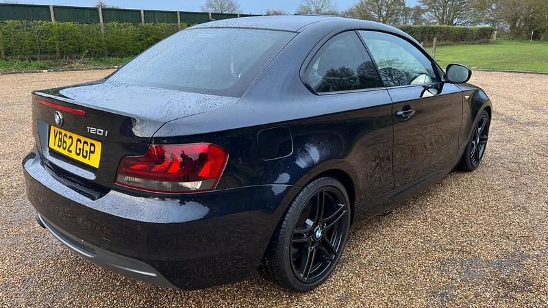 Used BMW 120 Coupé Sport Line 170 HP (125 kW) 2012 Black Coupe