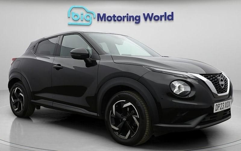 Używany Nissan Juke N-Connecta 114 KM (83 kW) 2023 SUV