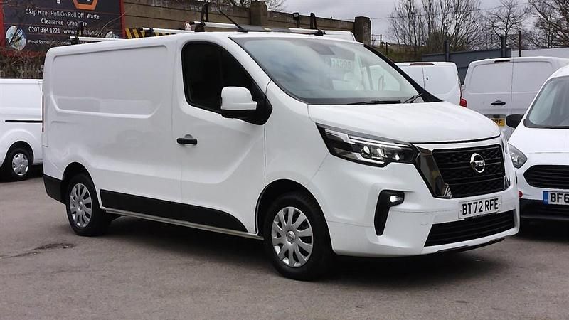 Used Nissan Primastar Acenta 110 HP (80 kW) 2022 White MPV