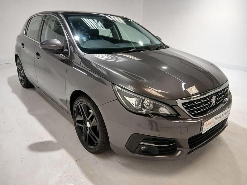 Used Peugeot 308 Allure 130 HP (95 kW) 2018 Grey Hatchback