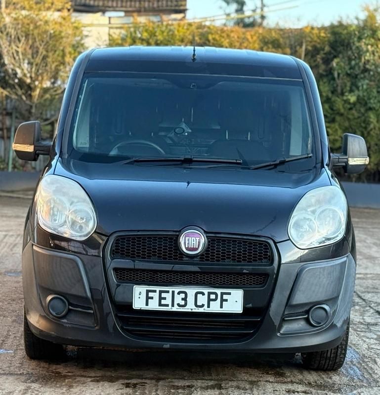 Used Fiat Doblò 2013 Black MPV