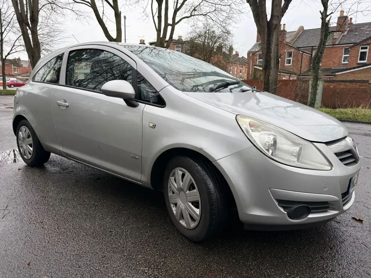 Second-hand Vauxhall Corsa Club 2008 Argintiu Hatchback