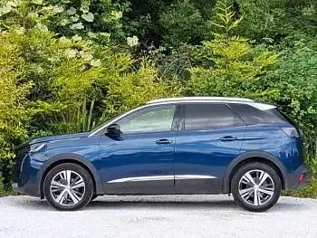Used Peugeot 3008 Allure 136 HP (100 kW) 2024 Blue SUV