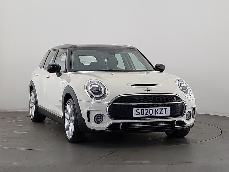 White Used 2020 Mini Cooper Clubman Exclusive Estate | £19,998 (Fair price) - Image 1/4