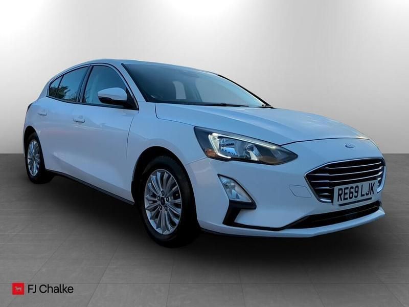White Used 2019 Ford Focus Titanium Hatchback | £10,950 (Fair price) - Image 1/4