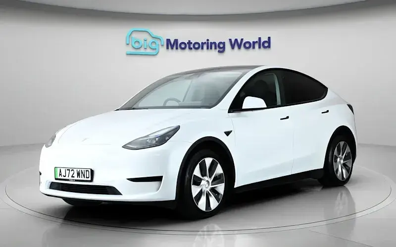 Used Tesla Model Y RWD 219 kW (299 HP) 2024 SUV
