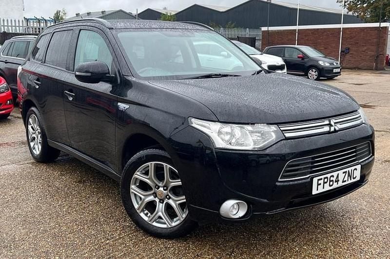 Black Used 2014 Mitsubishi Outlander P-HEV Estate | £6,931 (Good price) - Image 1/1