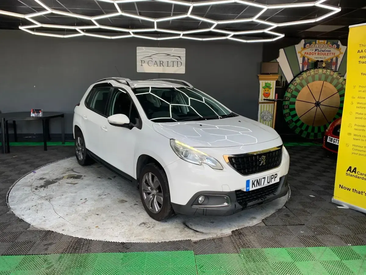 Used Peugeot 2008 Active 2017 White SUV