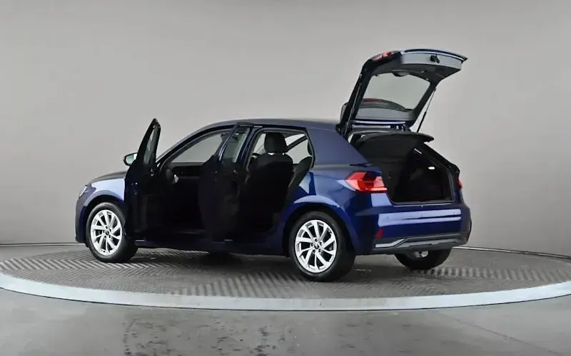 Used Audi A1 Sportback Sport 110 HP (80 kW) 2024 Blue Hatchback