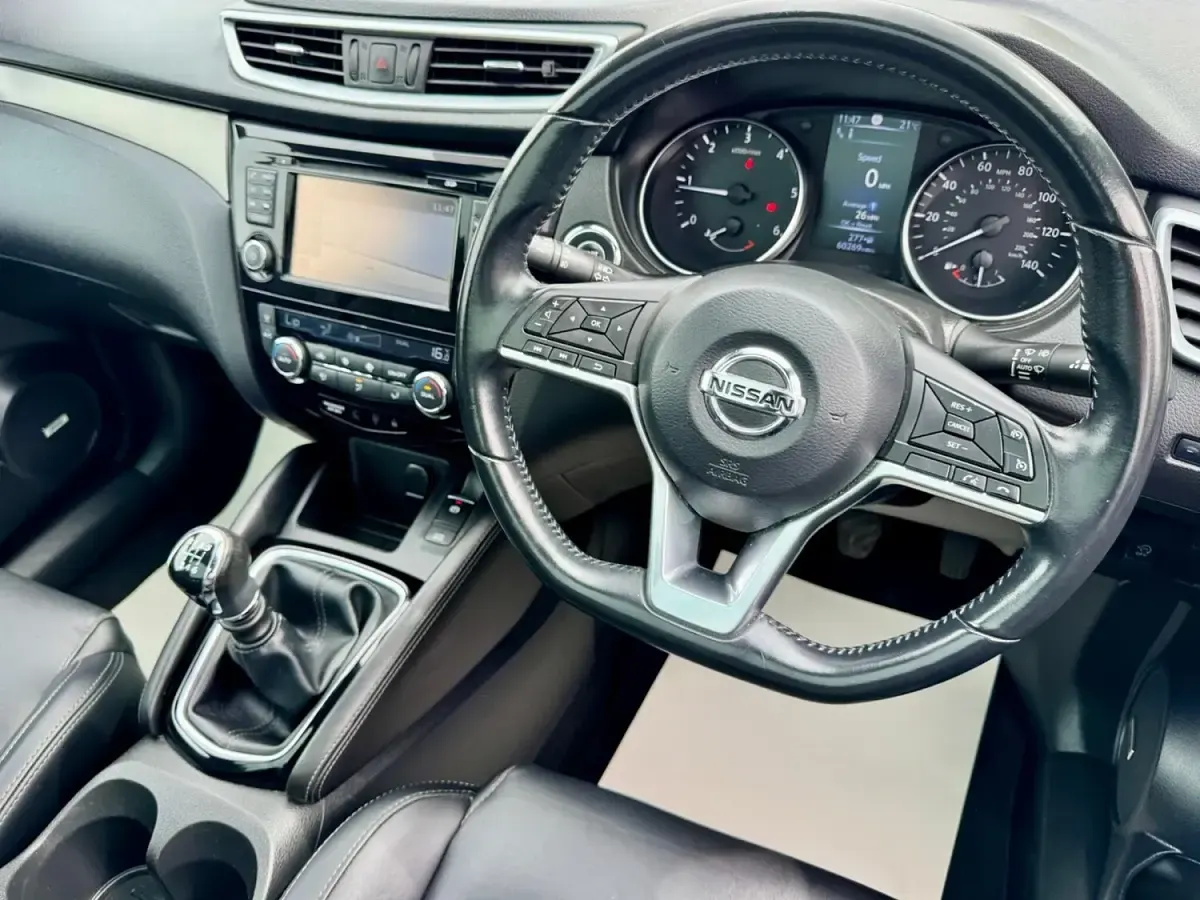 Used Nissan Qashqai Tekna+ 110 HP (80 kW) 2017 Blue SUV