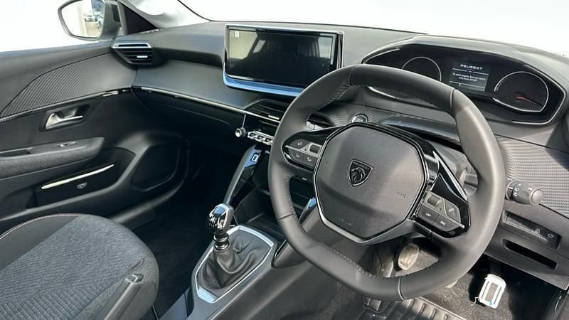 New Peugeot 208 Style 100 HP (73 kW) 2026 Okenite white Hatchback