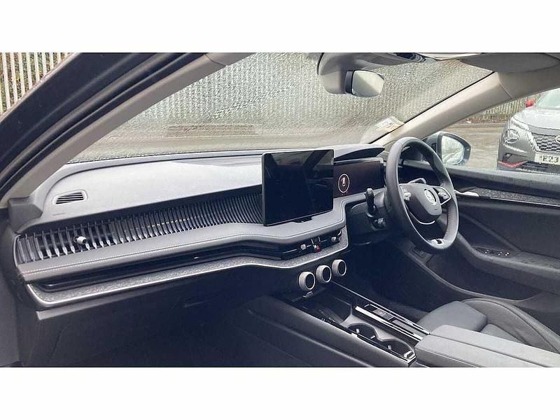 Used Skoda Superb SE L 193 HP (141 kW) 2024 Grey Estate