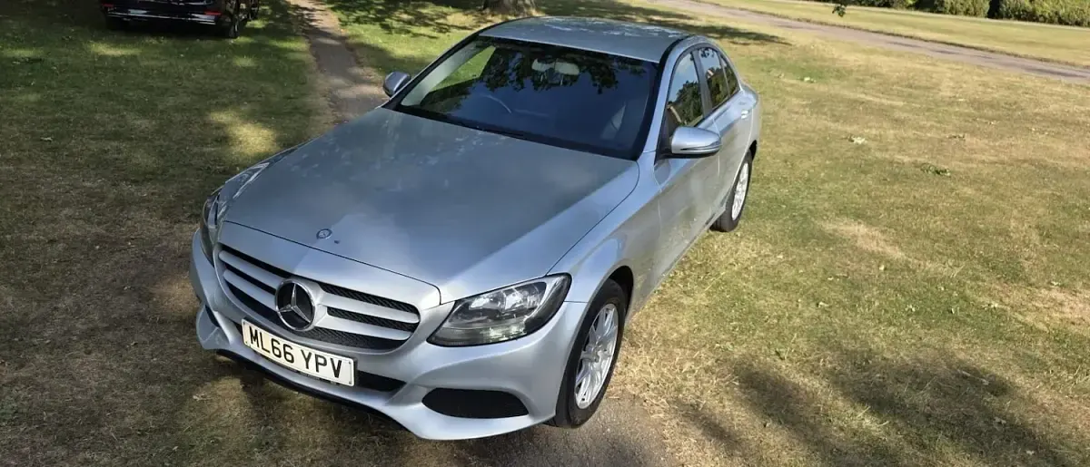 Used Mercedes C220 SE 170 HP (125 kW) 2016 Silver Sedan