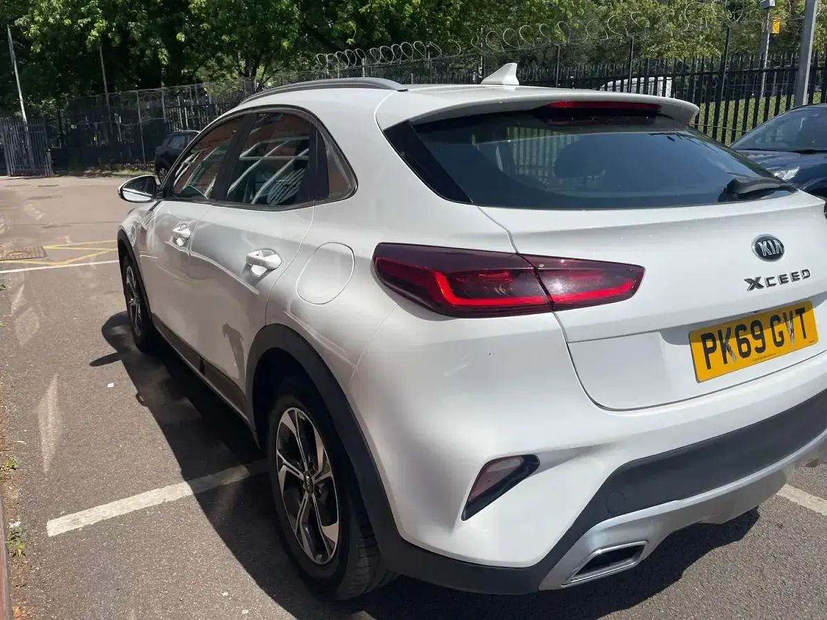 Used Kia XCeed 118 HP (86 kW) 2019 White SUV