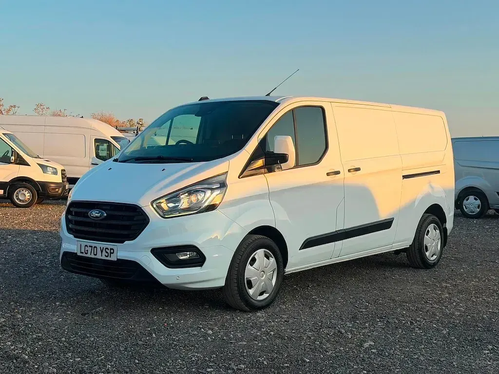 Used Ford Transit Custom Trend 130 HP (95 kW) 2020 White Van
