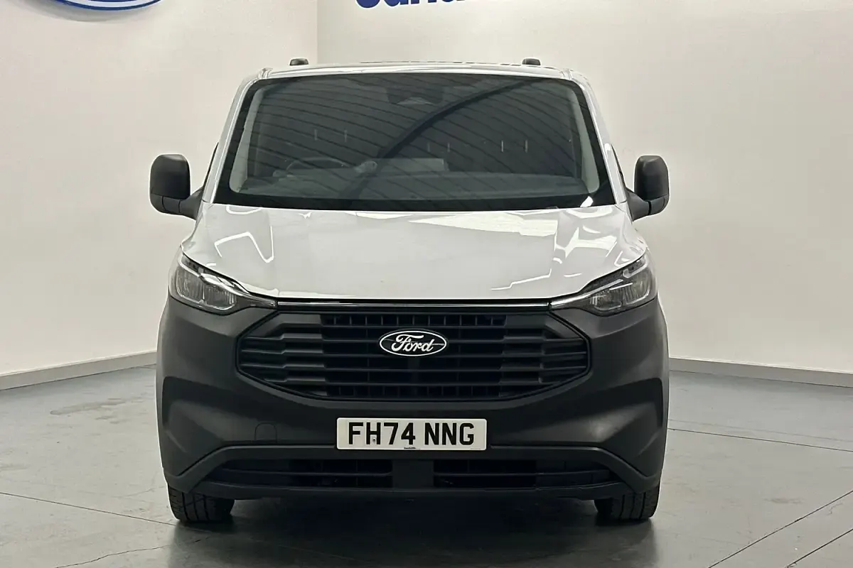 Used Ford Transit Custom 110 HP (80 kW) 2025 White Van