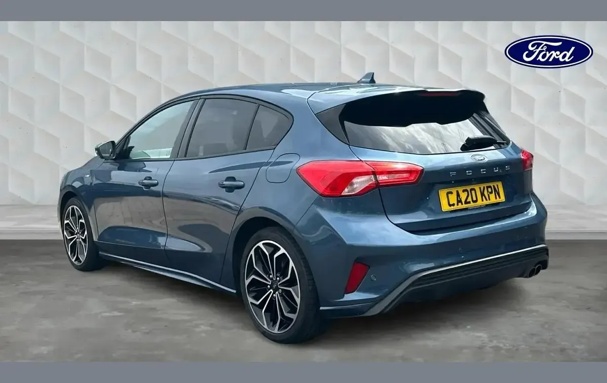 Used Ford Focus ST-Line X 125 HP (91 kW) 2020 Blue Hatchback