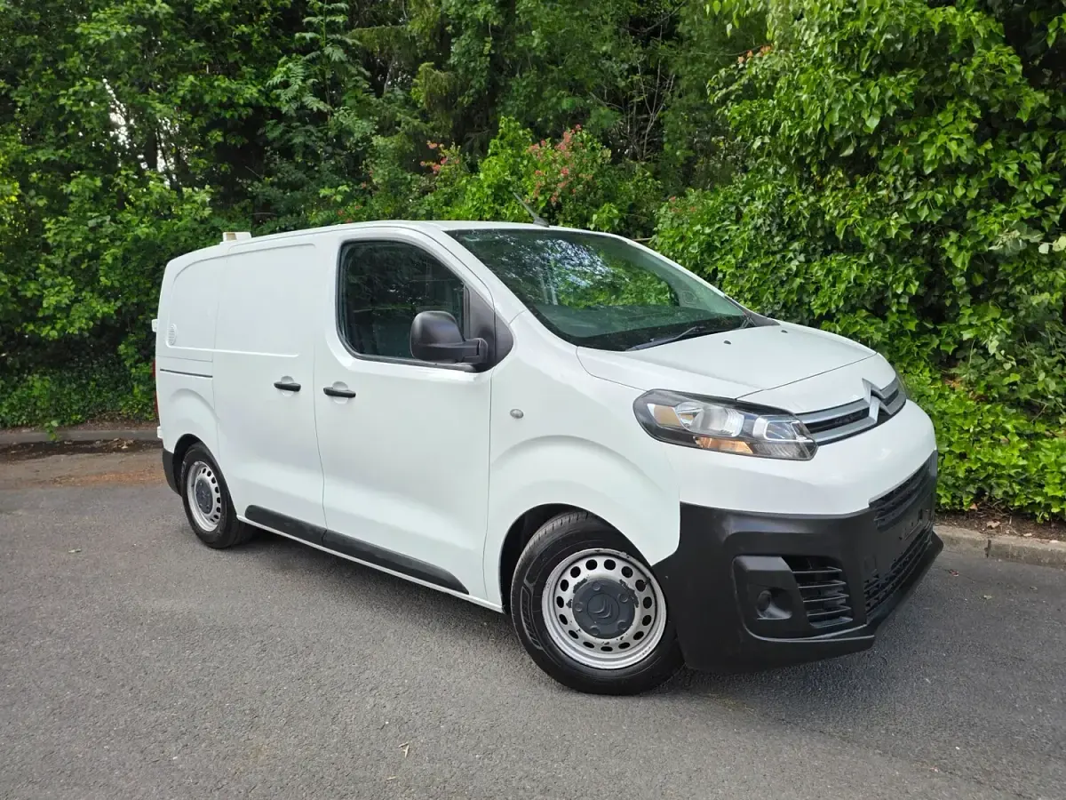Used Citroën Dispatch 2018 White MPV