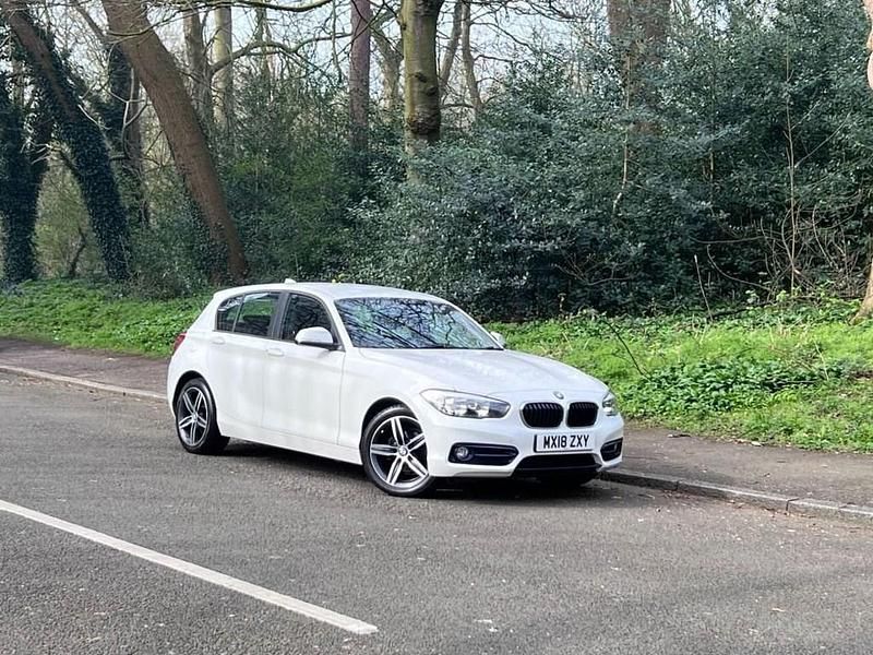 Used BMW 118 Sport Line 136 HP (100 kW) 2018 White Hatchback