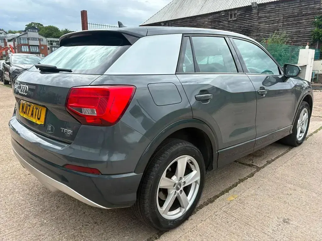 Used Audi Q2 Sport 115 HP (84 kW) 2017 Grey SUV
