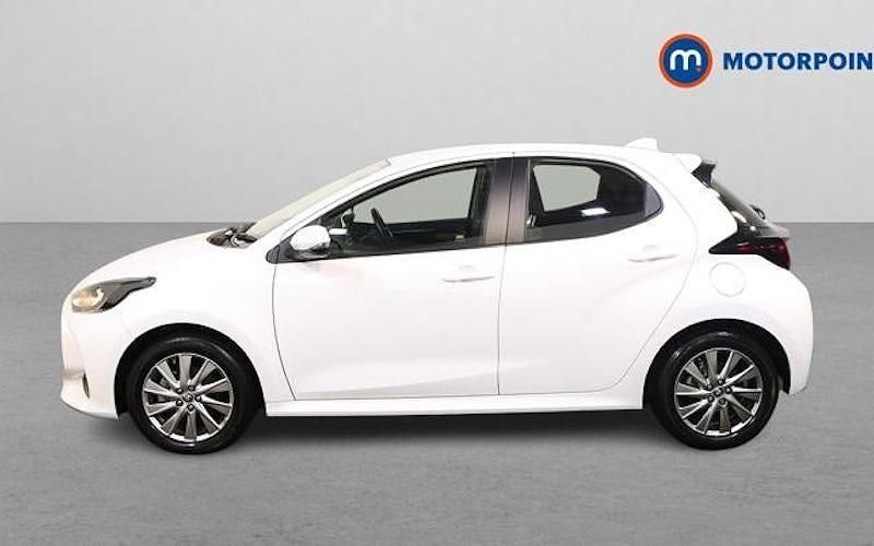 Used Toyota Yaris Hybrid 116 HP (85 kW) 2026 Hatchback